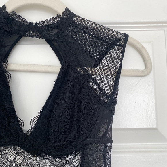 Black Lace Bodysuit - Picture 1 of 4